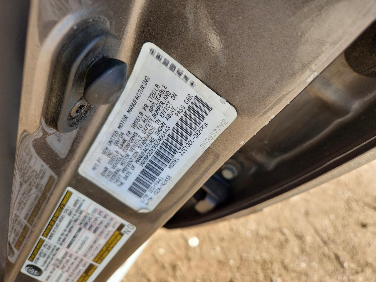 2005 TOYOTA COROLLA CE photo 23