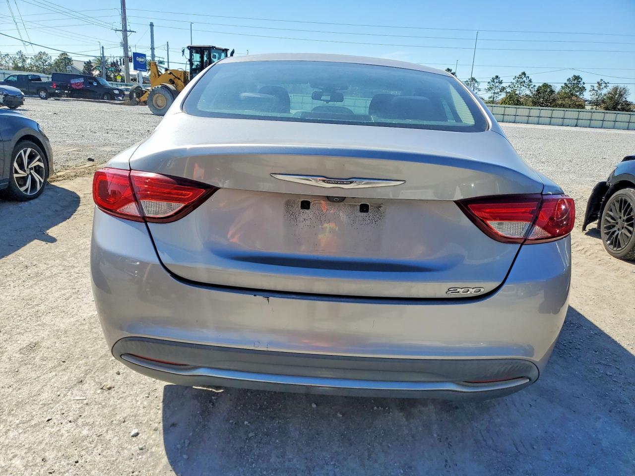 2016 CHRYSLER 200 LIMITED photo 6