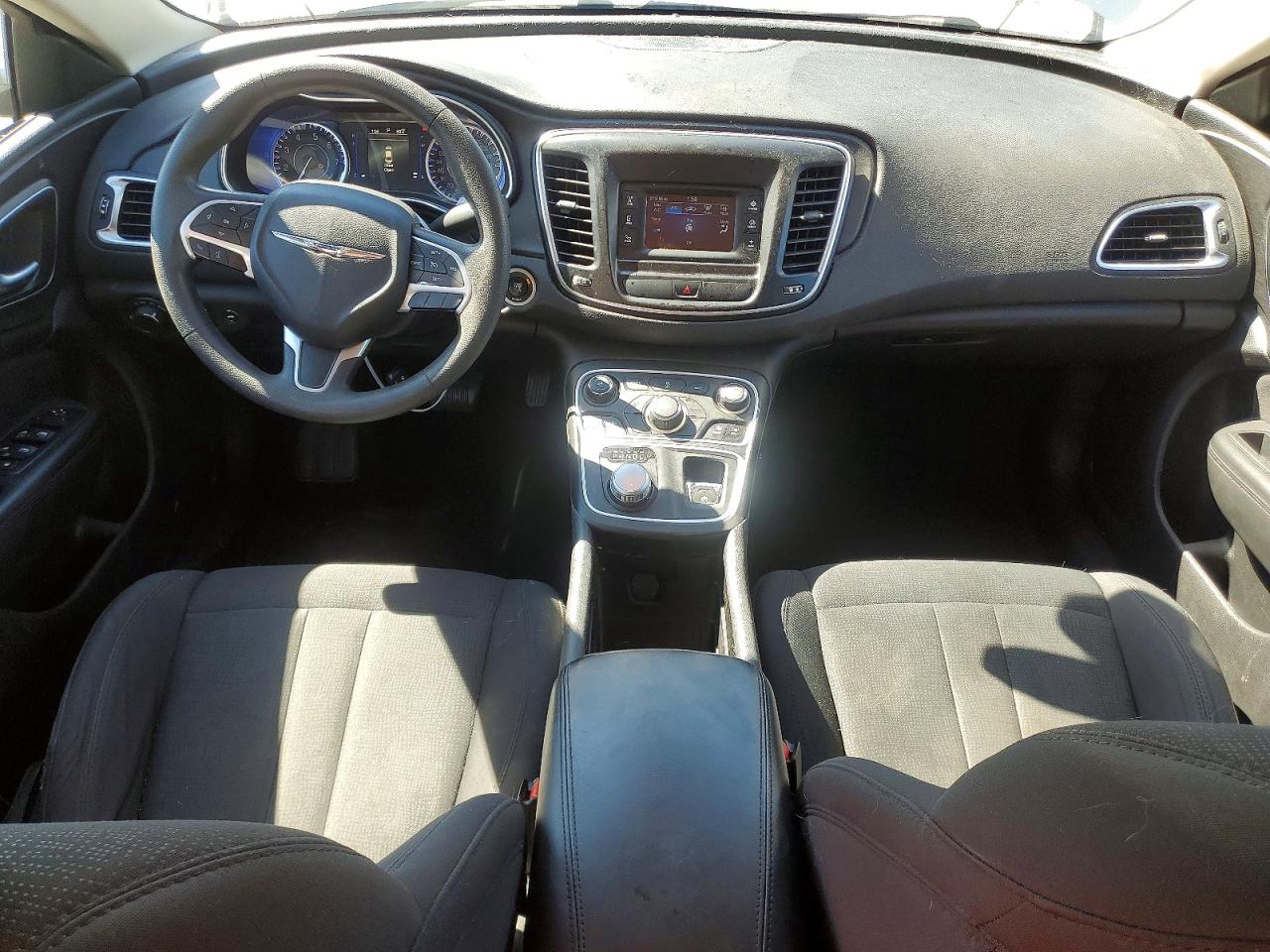 2016 CHRYSLER 200 LIMITED photo 8