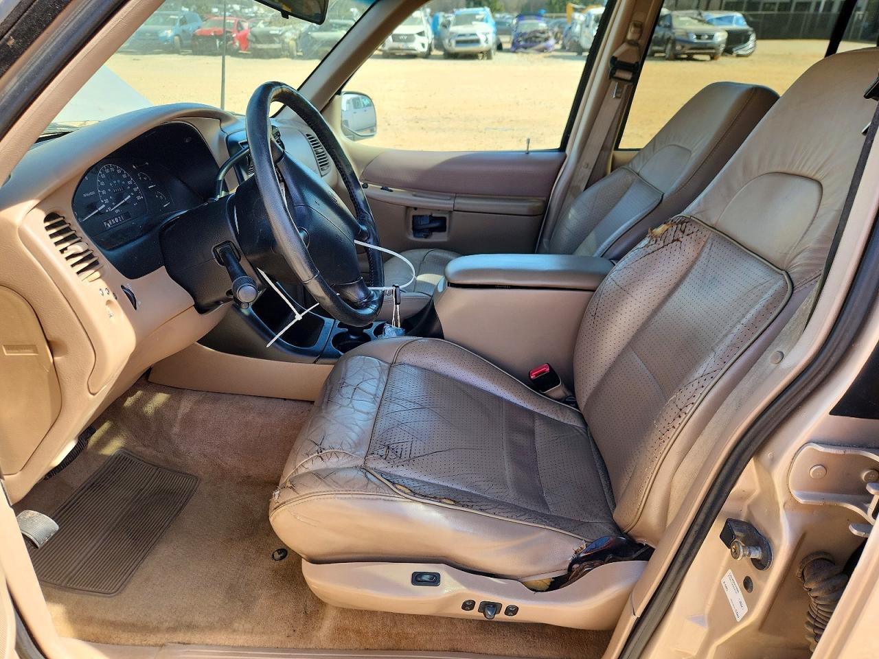 1998 FORD EXPLORER XLT photo 7