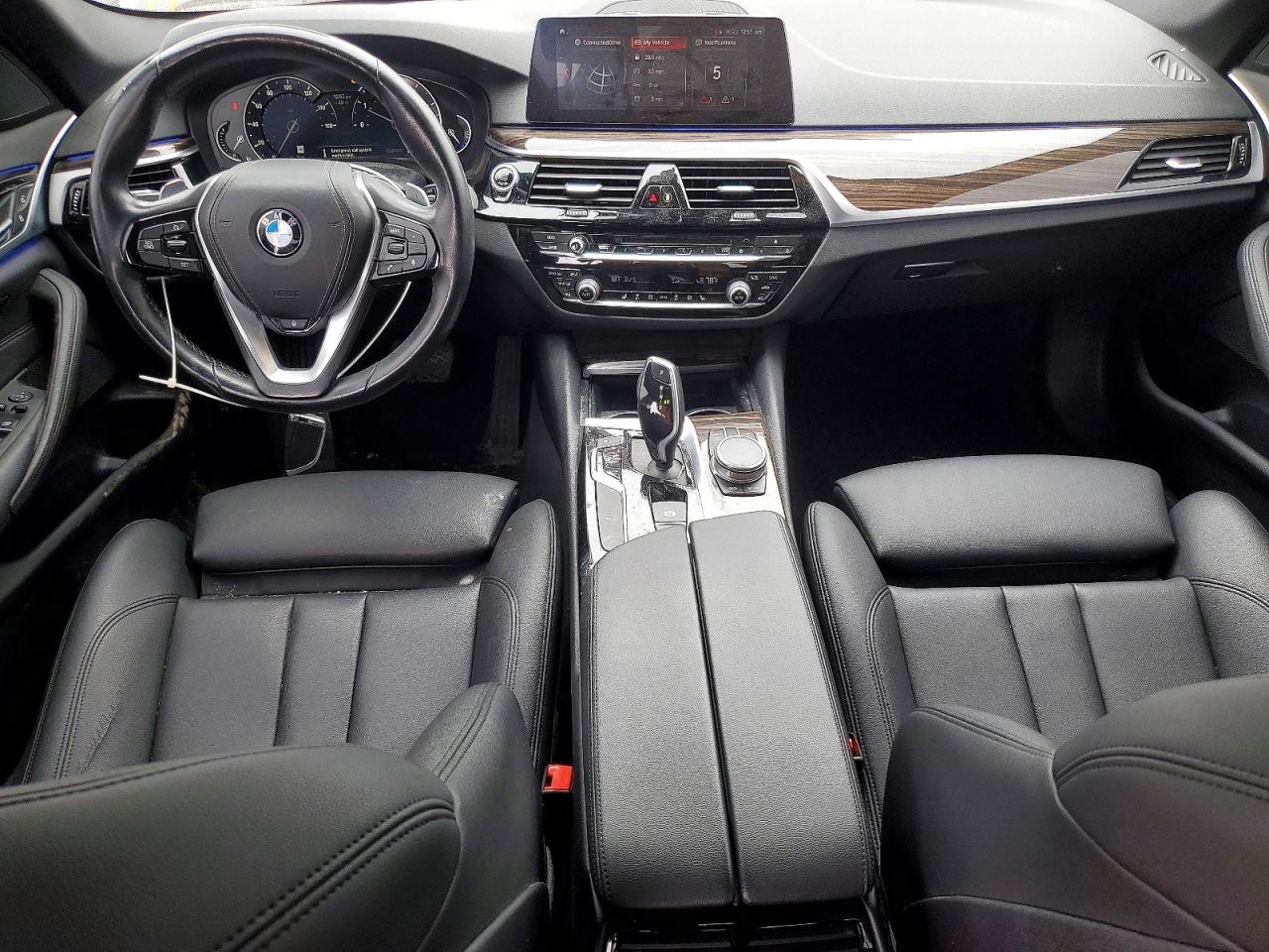 2019 BMW 530 XI photo 15