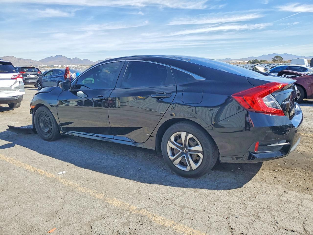 2017 HONDA CIVIC LX photo 2