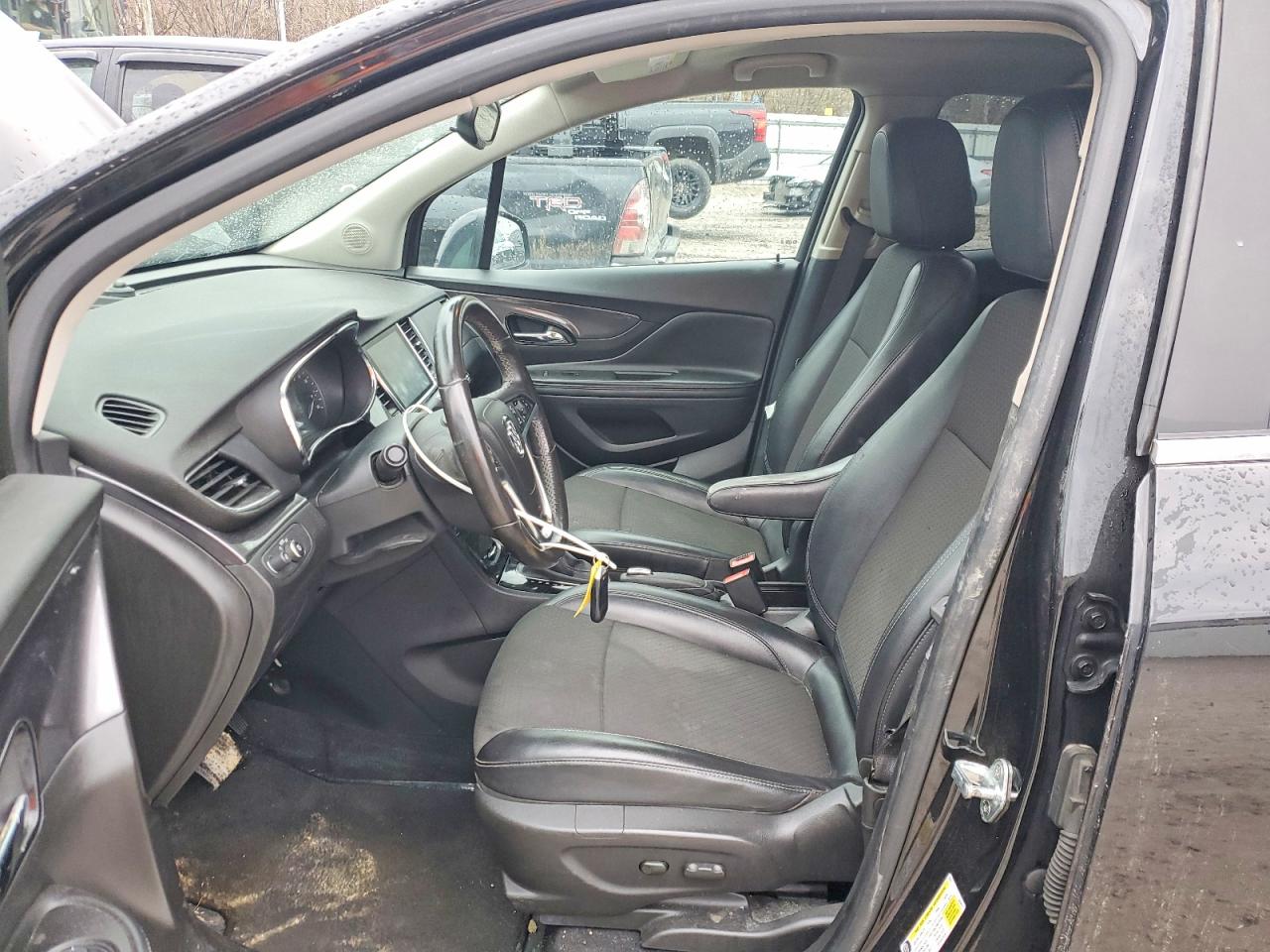 2019 BUICK ENCORE PREFERRED photo 13