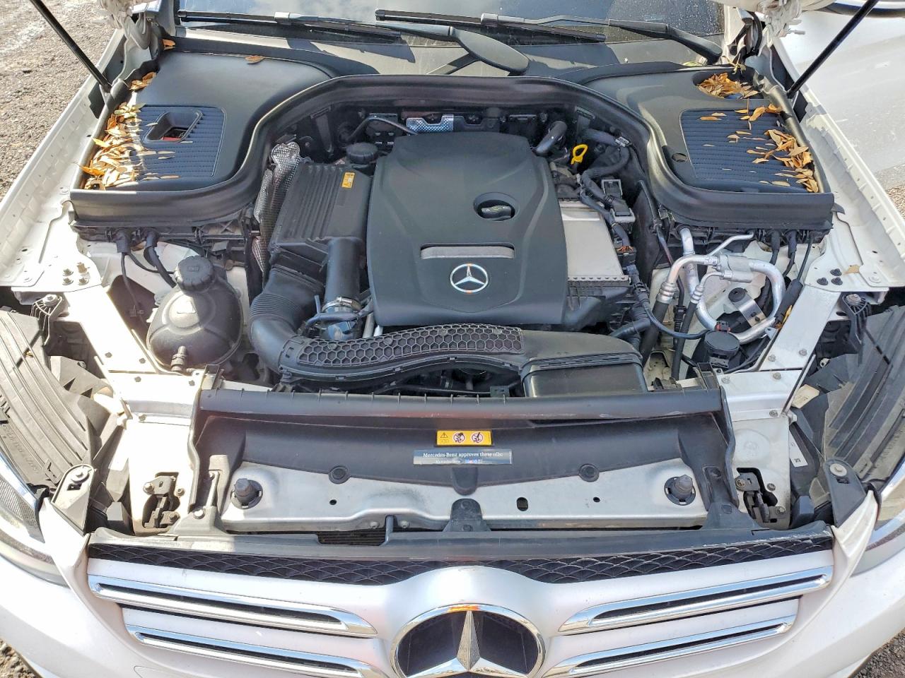 2016 MERCEDES-BENZ GLC 300 4MATIC photo 12