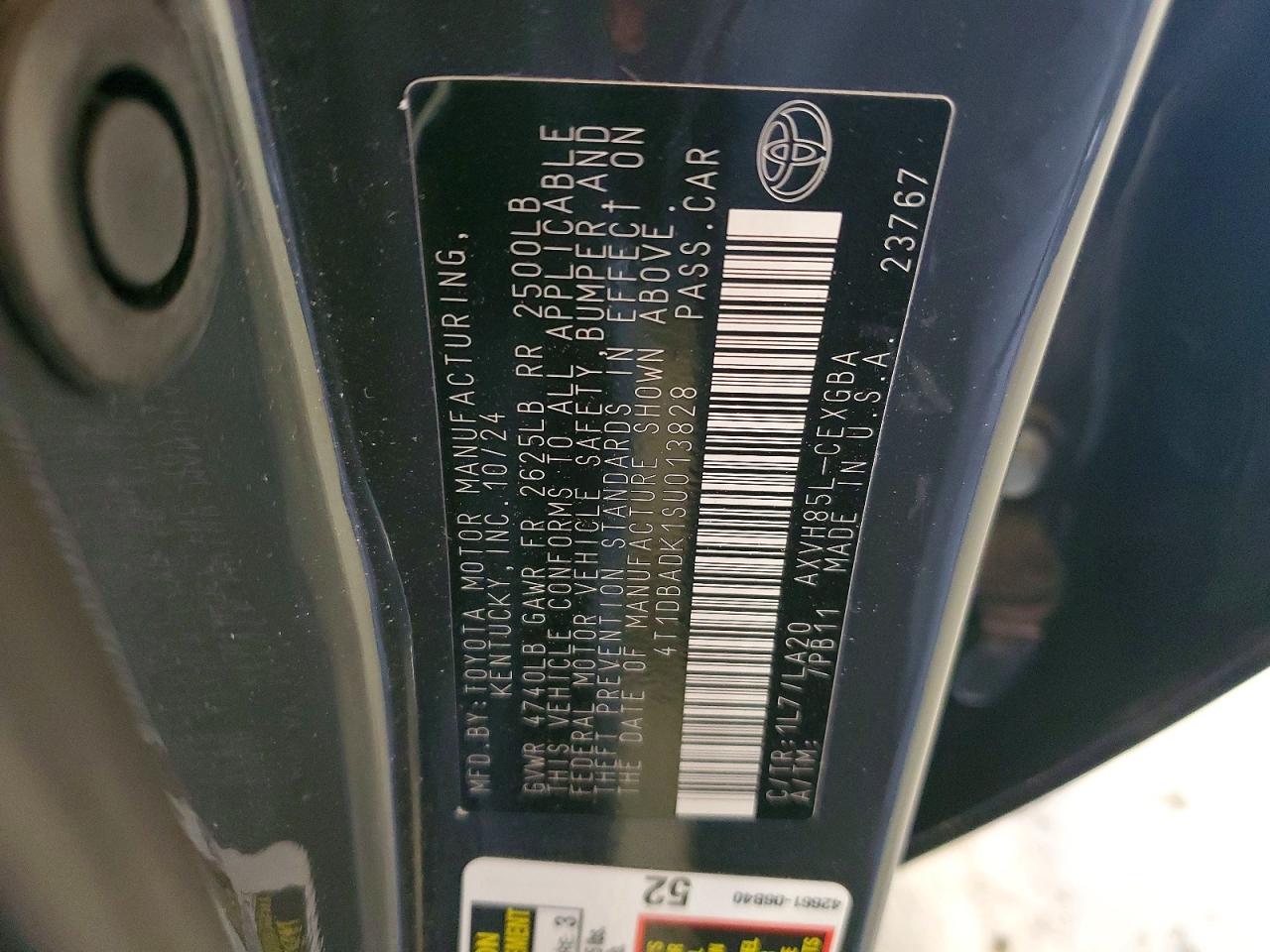 2025 TOYOTA CAMRY XLE photo 23