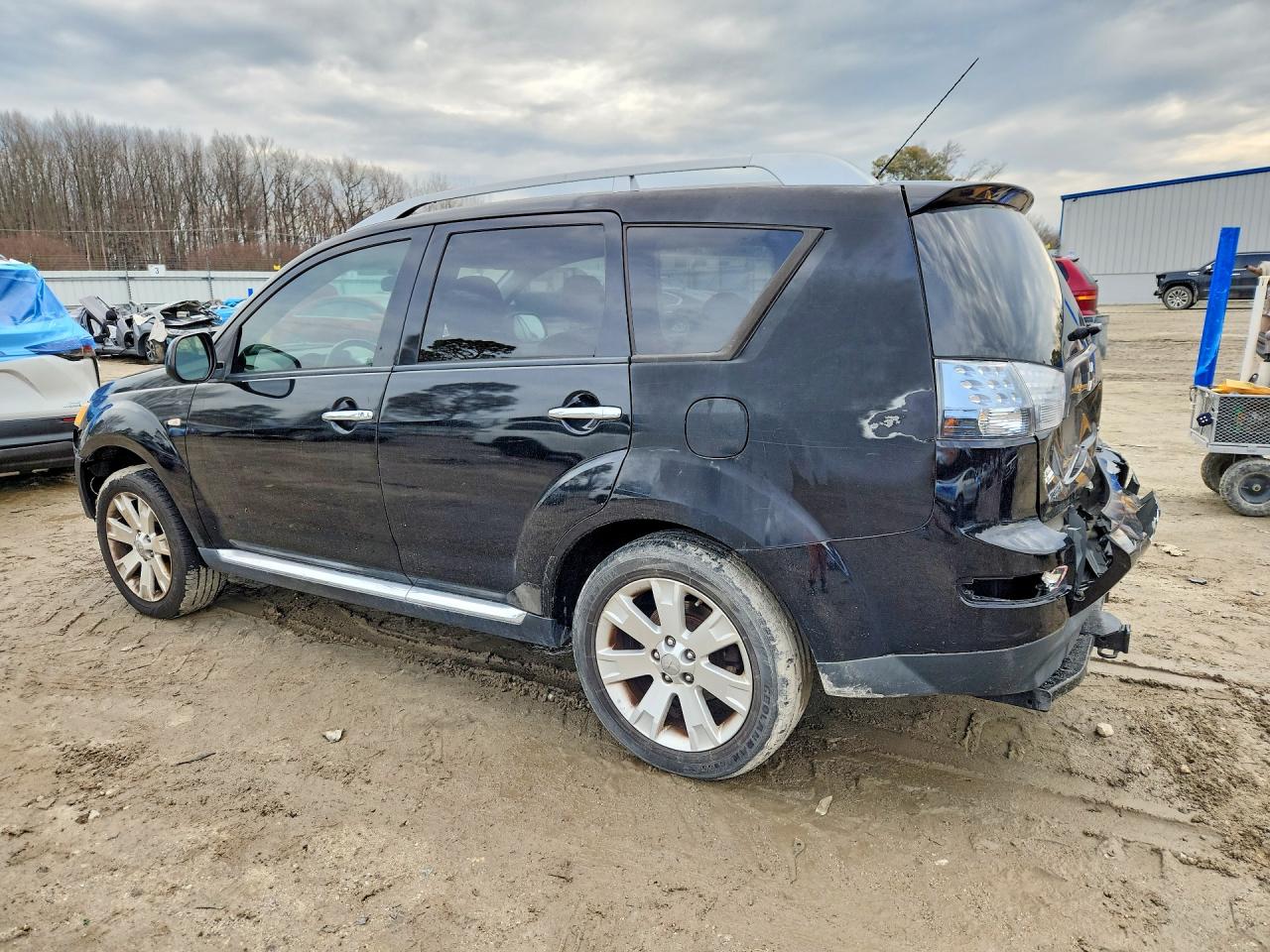 2008 MITSUBISHI OUTLANDER SE photo 3