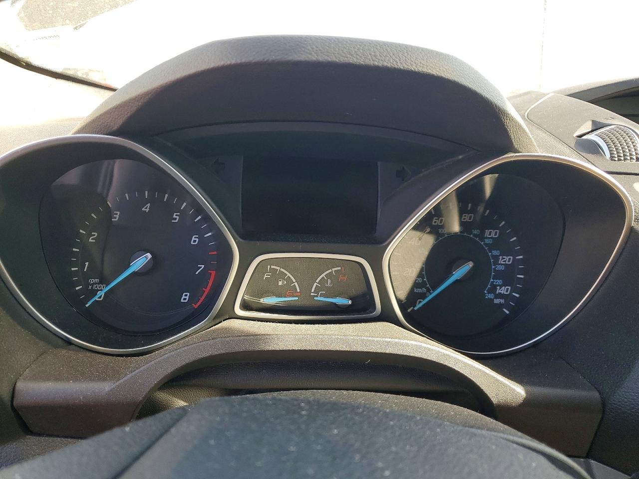 2016 FORD ESCAPE SE photo 17