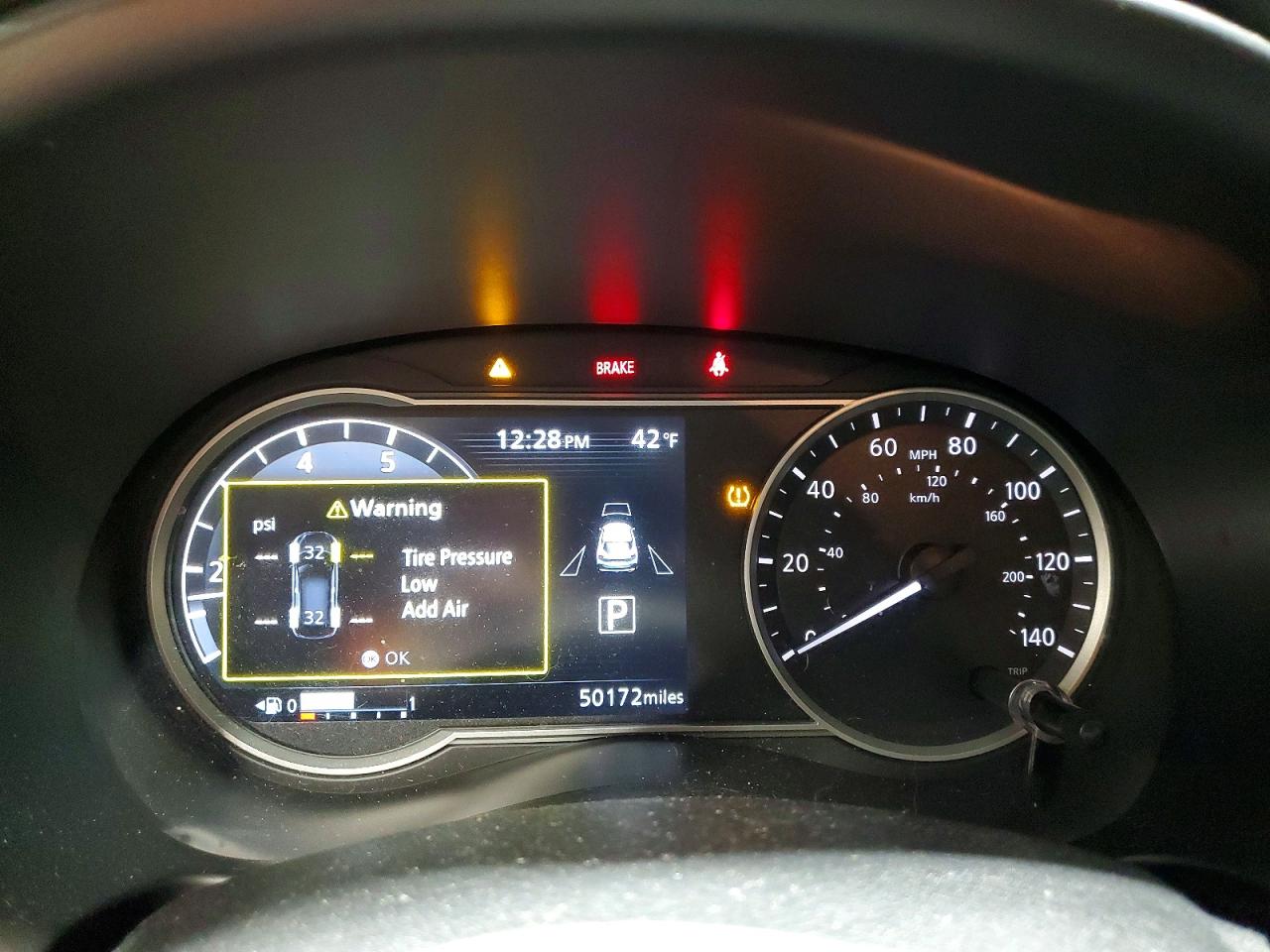 2020 NISSAN KICKS SV photo 9