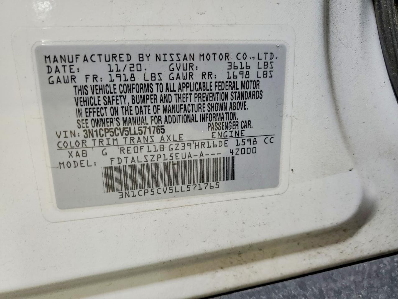 2020 NISSAN KICKS SV photo 12