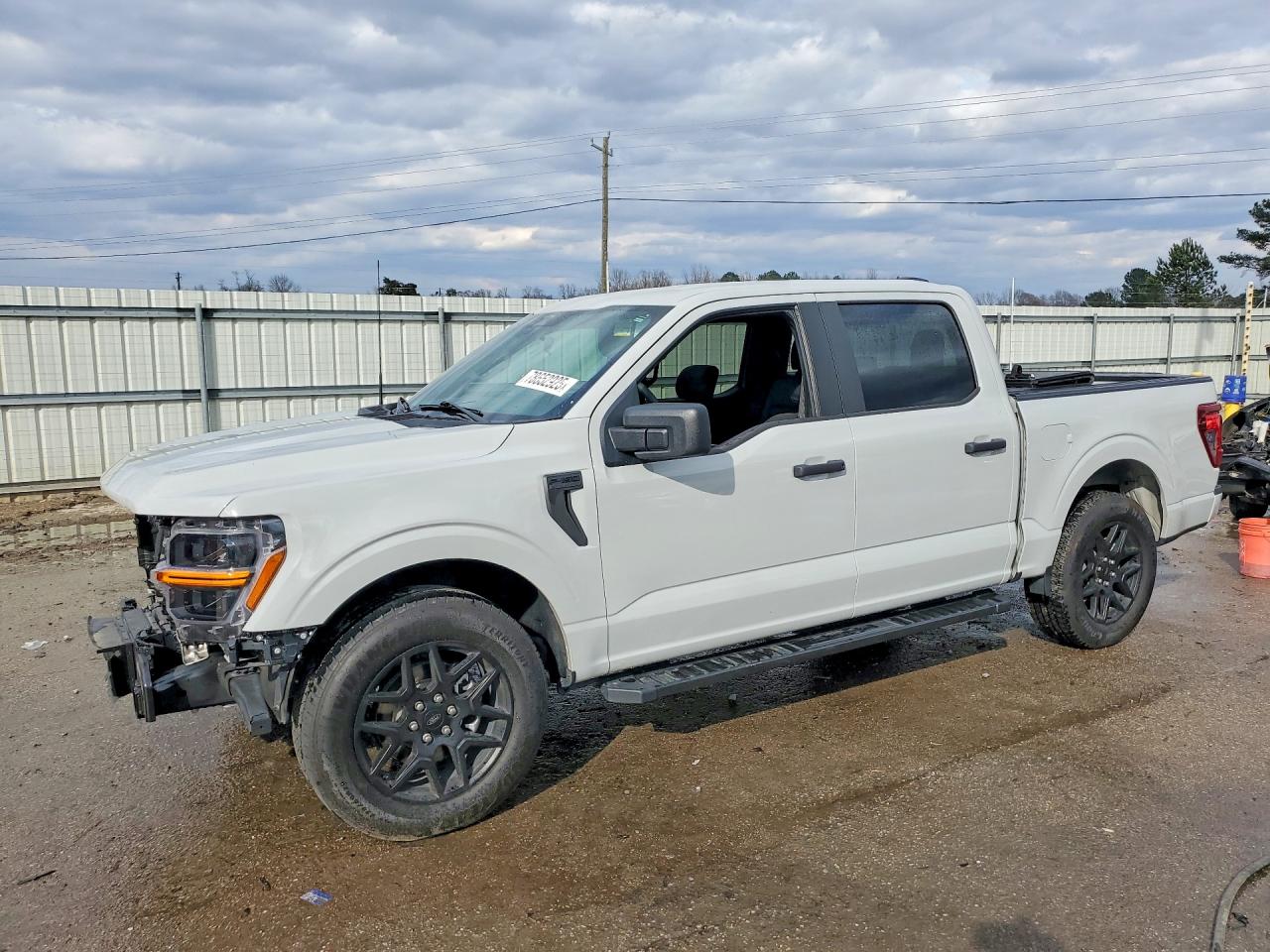 2024 FORD F150