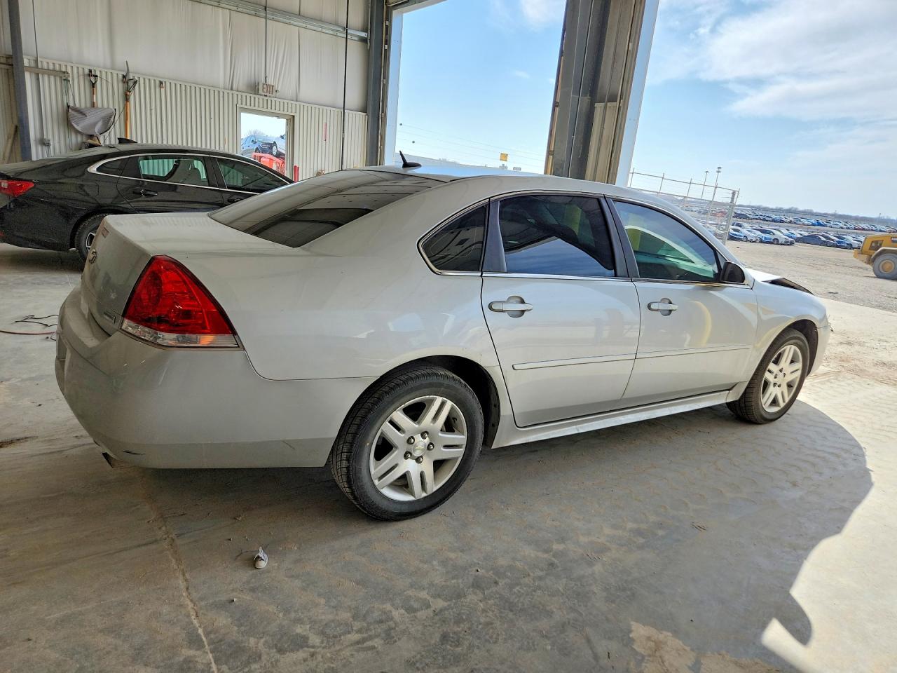 2013 CHEVROLET IMPALA LT photo 5