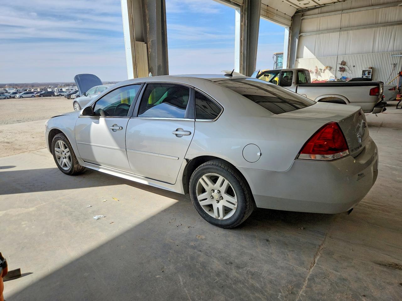 2013 CHEVROLET IMPALA LT photo 3
