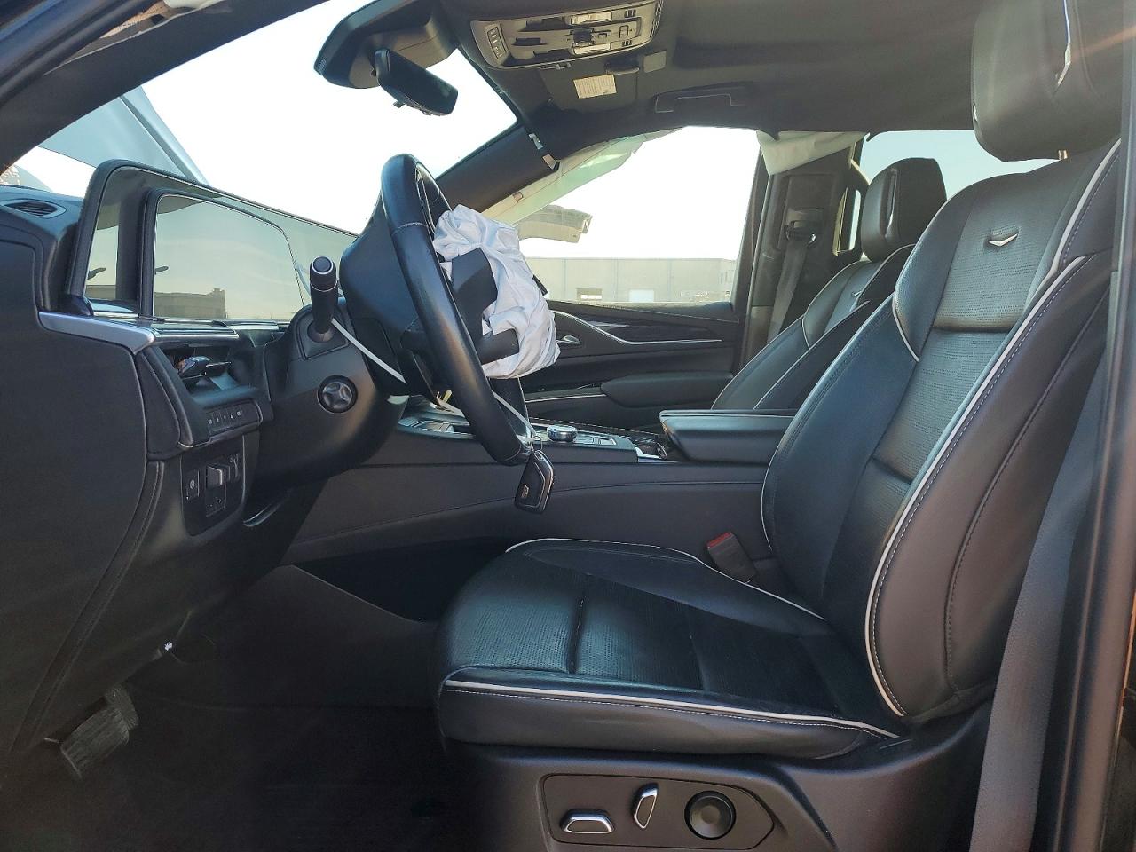 2022 CADILLAC ESCALADE SPORT photo 19