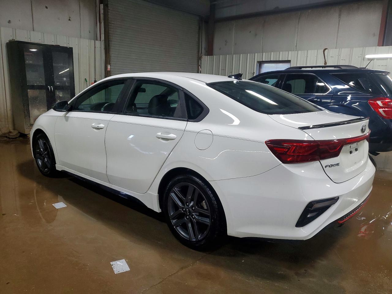 2021 KIA FORTE GT-LINE photo 3