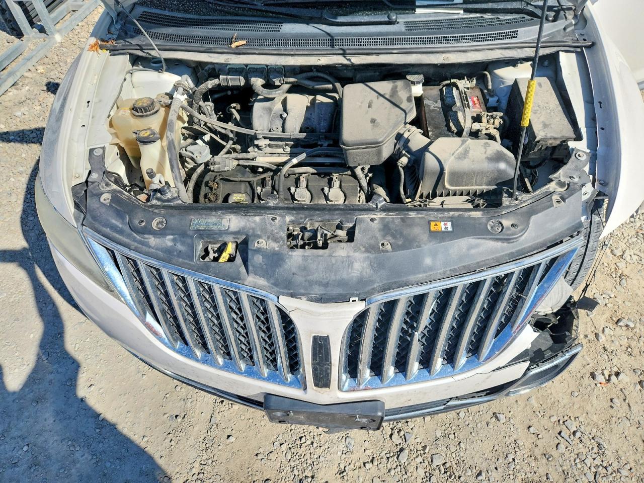 2011 LINCOLN MKX photo 23