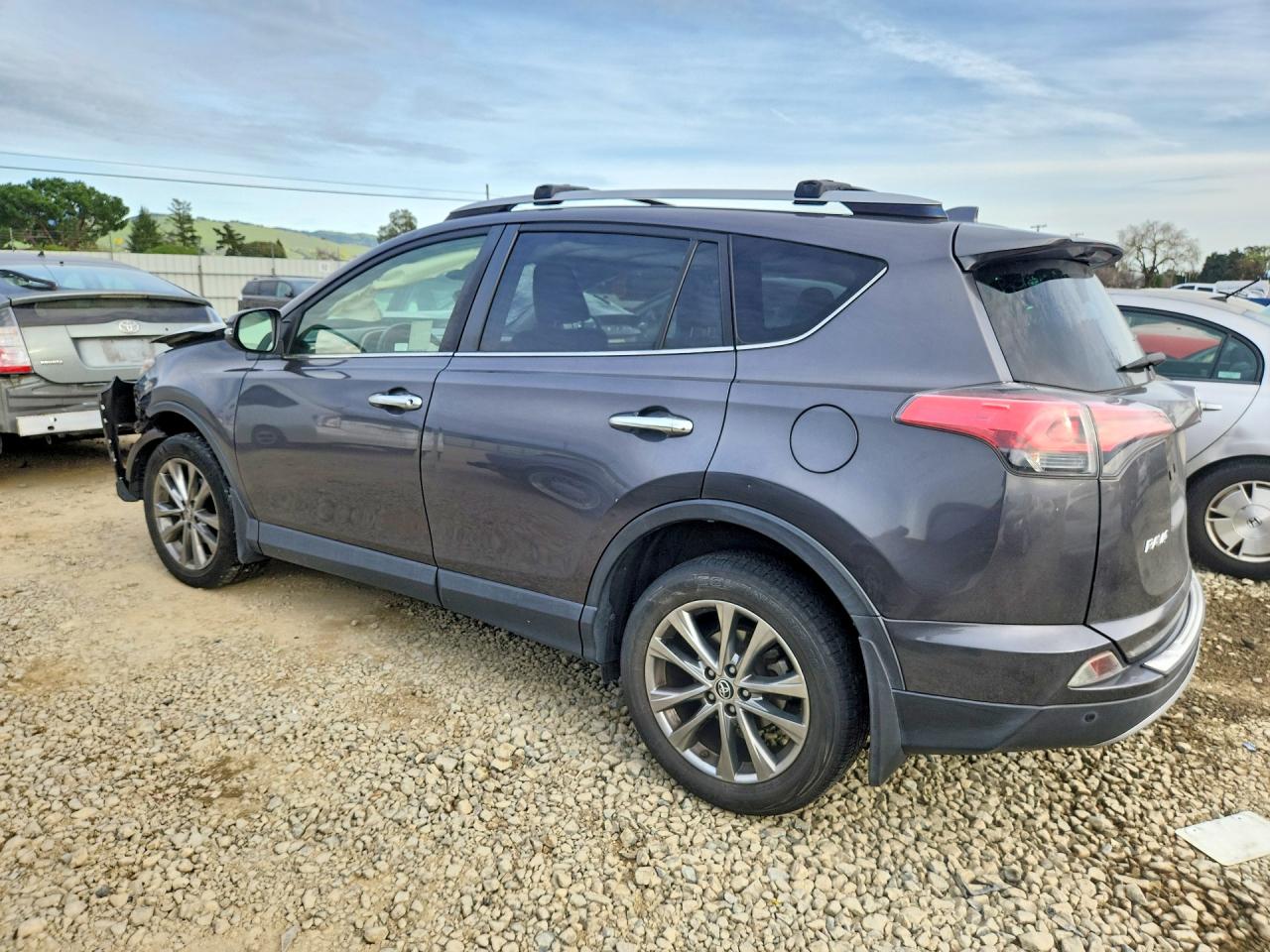 2018 TOYOTA RAV4 LIMITED photo 2