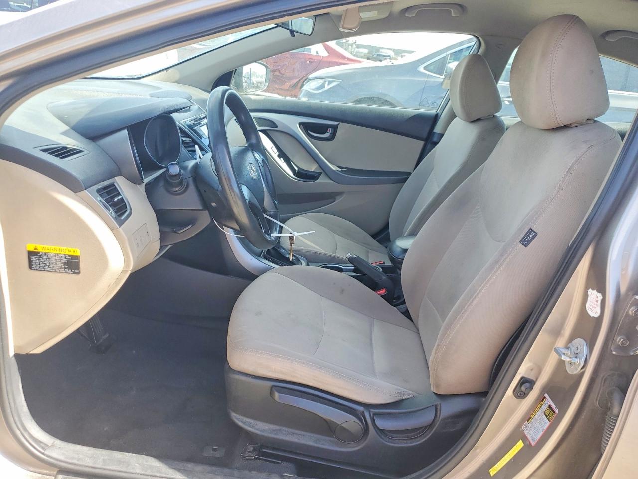 2014 HYUNDAI ELANTRA SE photo 13