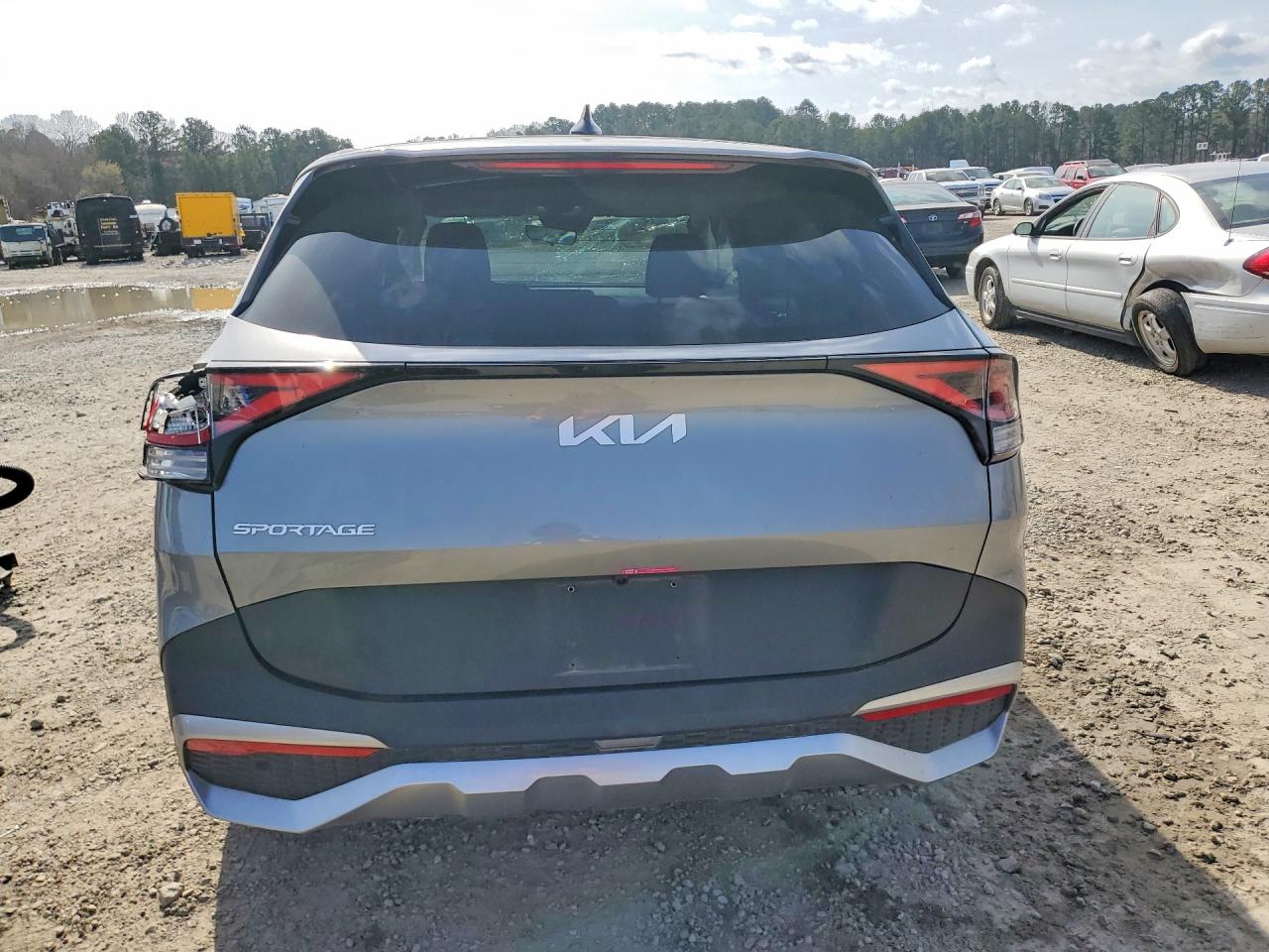 2025 KIA SPORTAGE LX photo 11