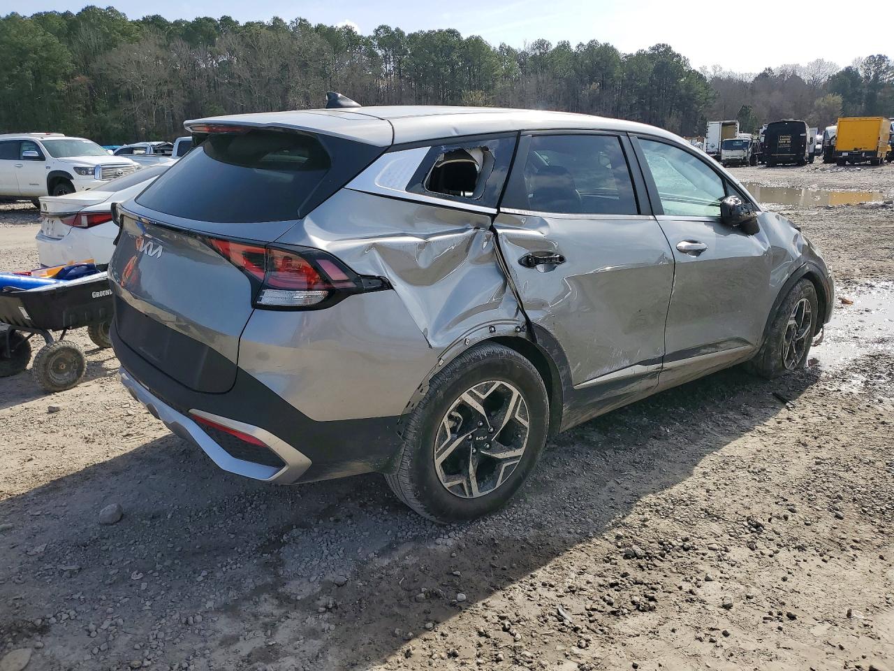 2025 KIA SPORTAGE LX photo 5
