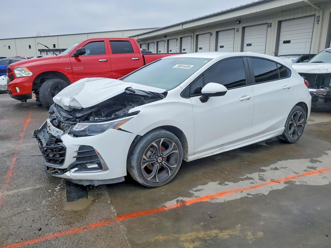 2019 CHEVROLET CRUZE