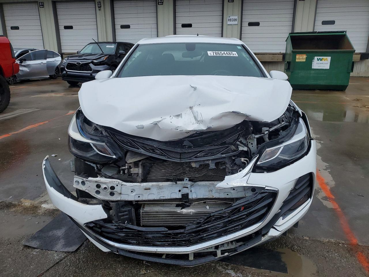 2019 CHEVROLET CRUZE LT photo 5