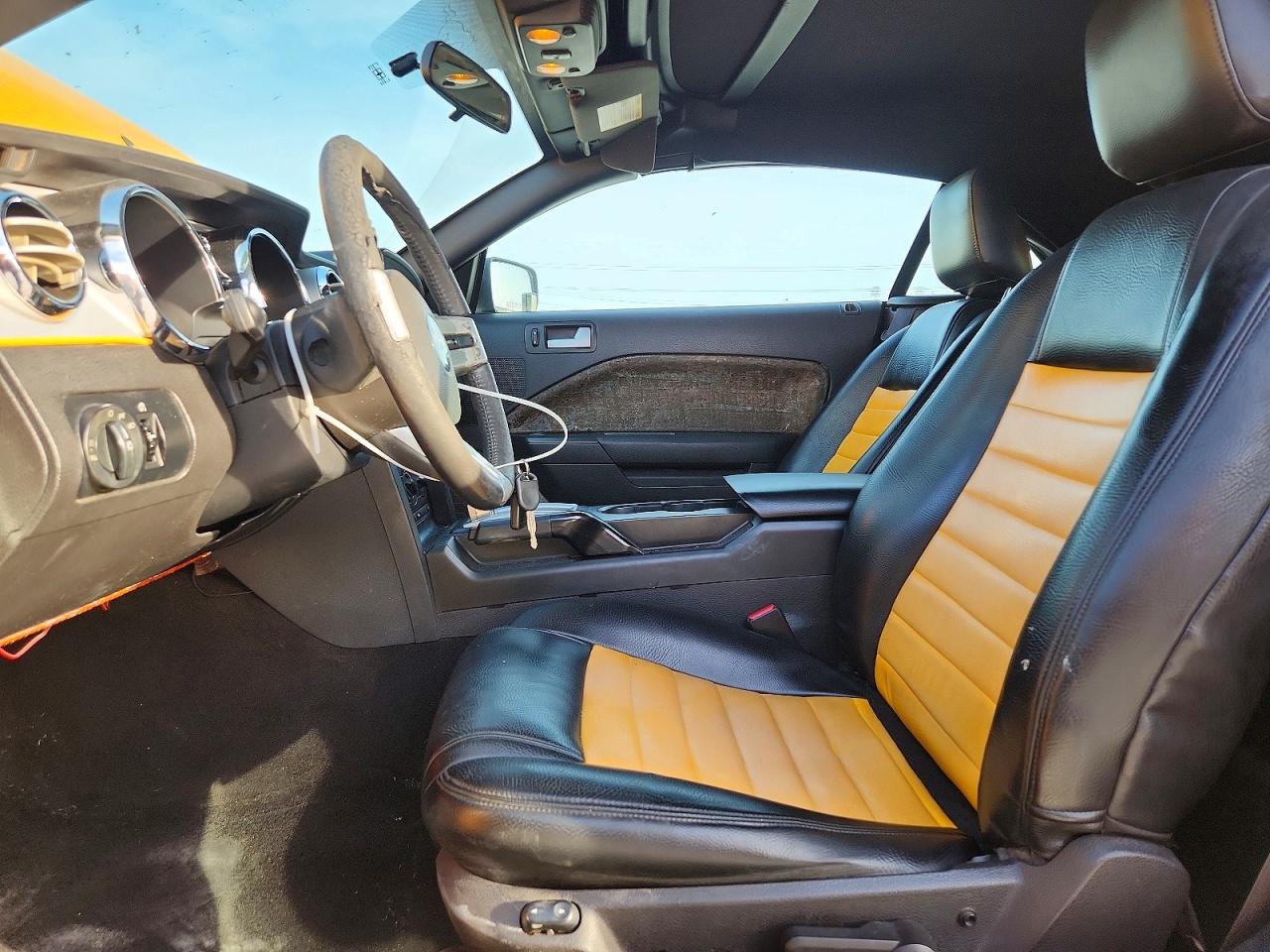 2007 FORD MUSTANG photo 13