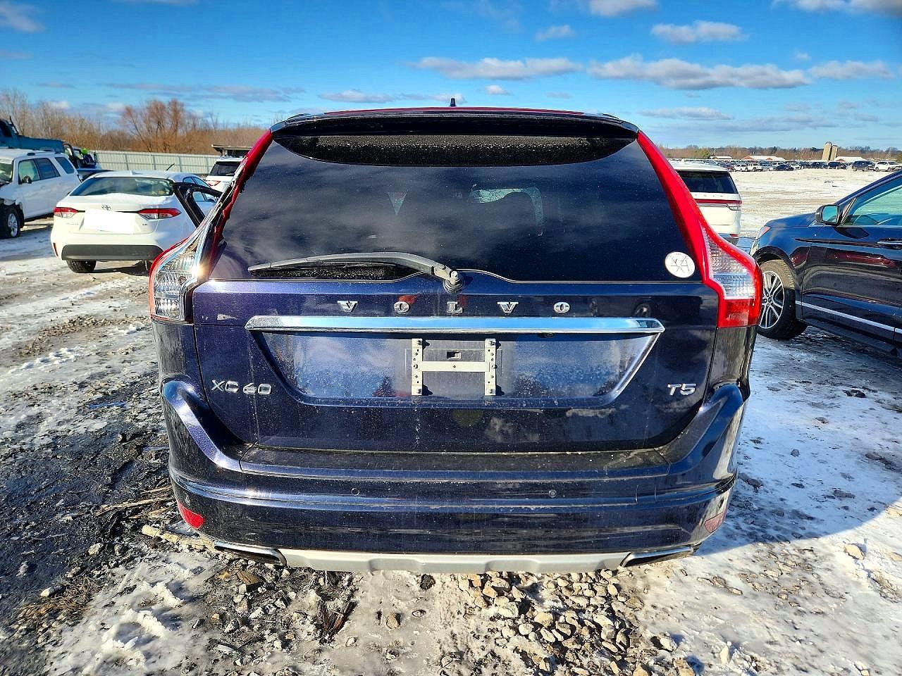 2017 VOLVO XC60 T5 INSCRIPTION photo 6