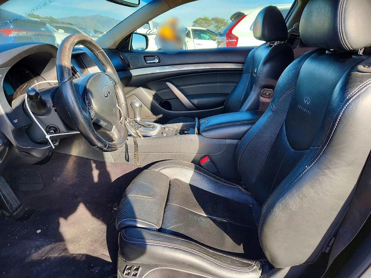 2011 INFINITI G37 BASE photo 13