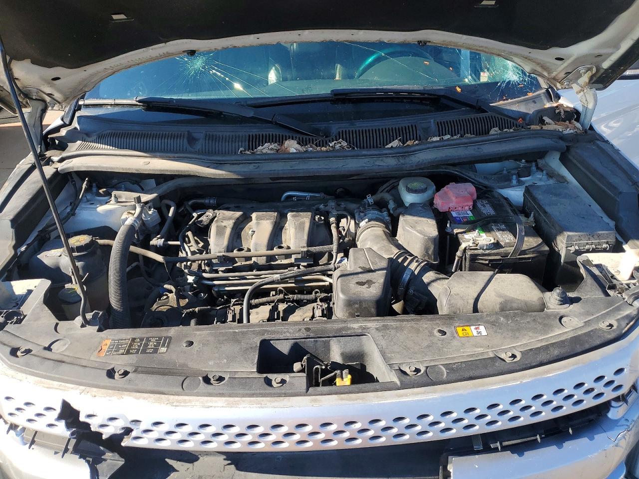 2015 FORD EXPLORER XLT photo 12