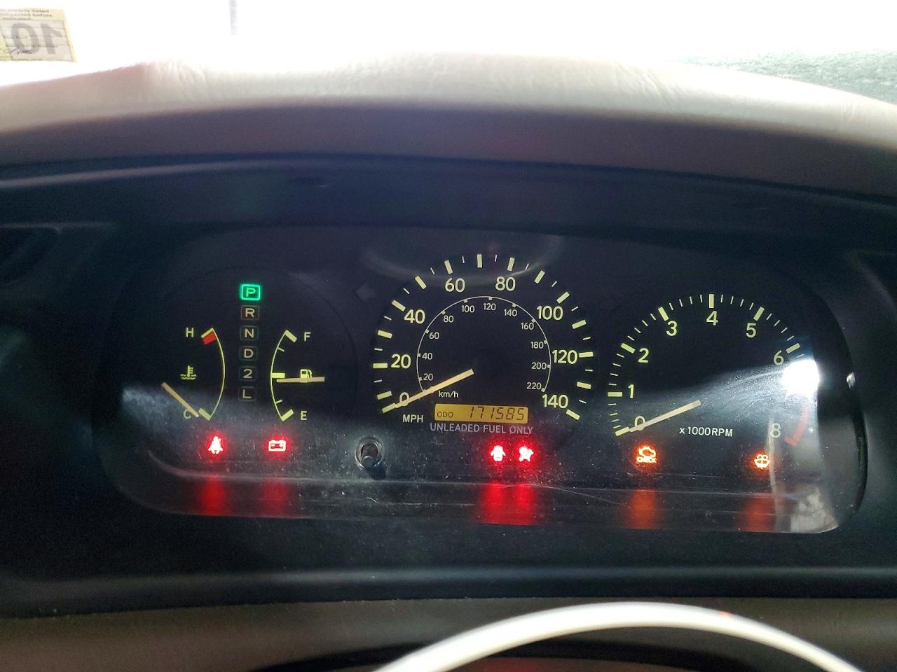1997 TOYOTA CAMRY LE V6 photo 9