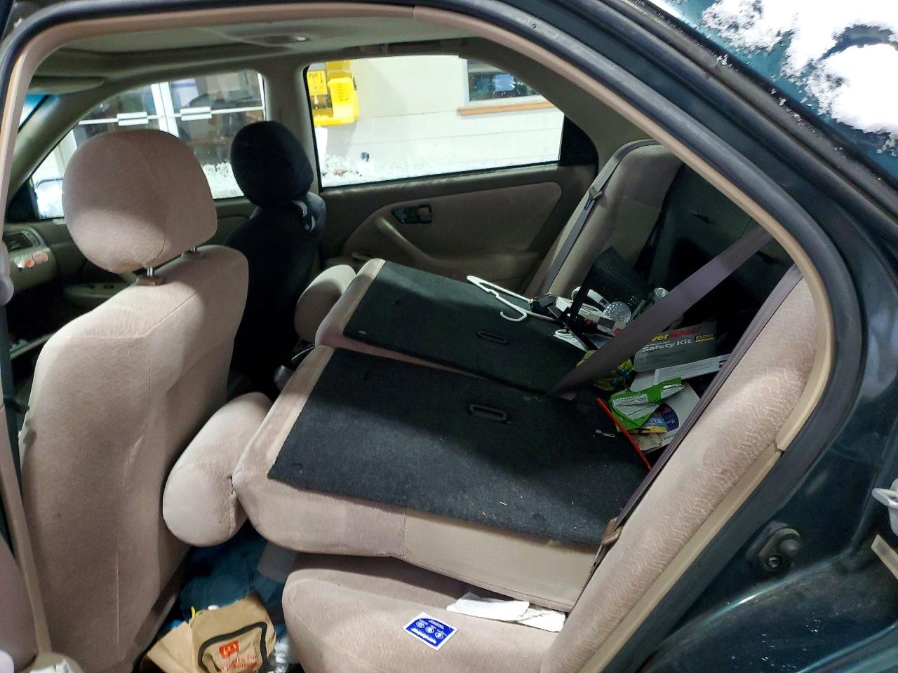 1997 TOYOTA CAMRY LE V6 photo 10