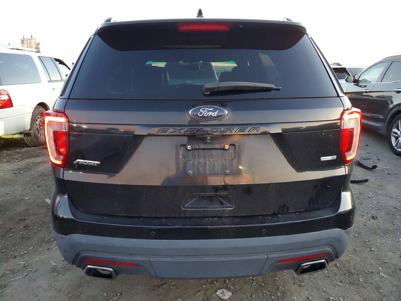 2017 FORD EXPLORER photo 11