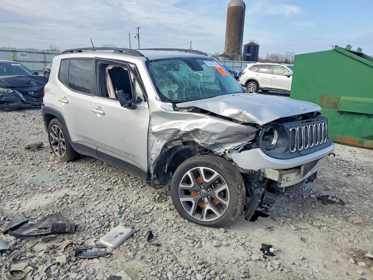 2017 JEEP RENEGADE LATITUDE photo 7