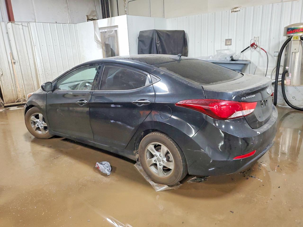 2014 HYUNDAI ELANTRA SE photo 3