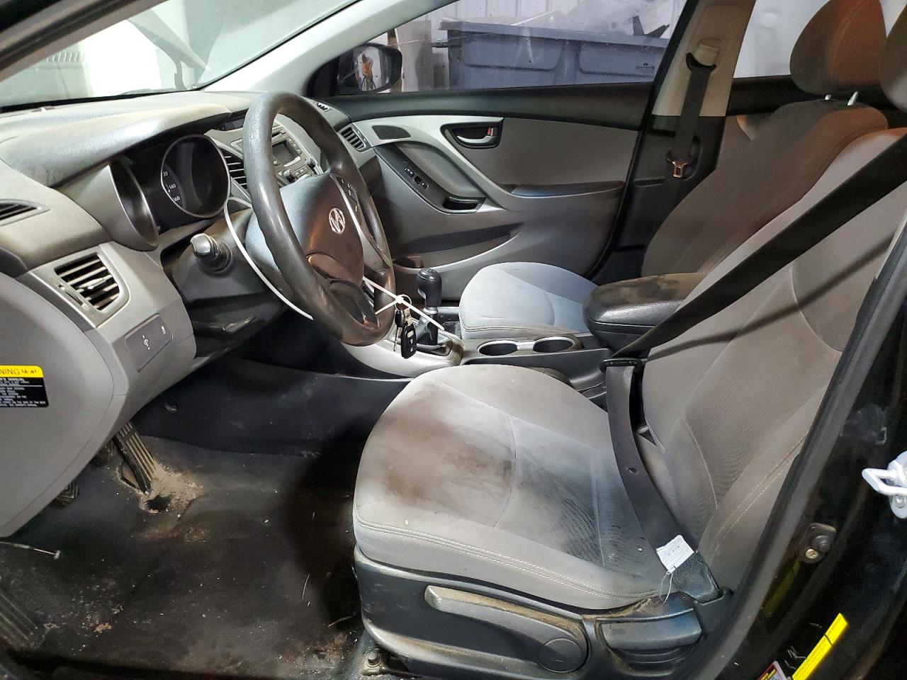 2014 HYUNDAI ELANTRA SE photo 13