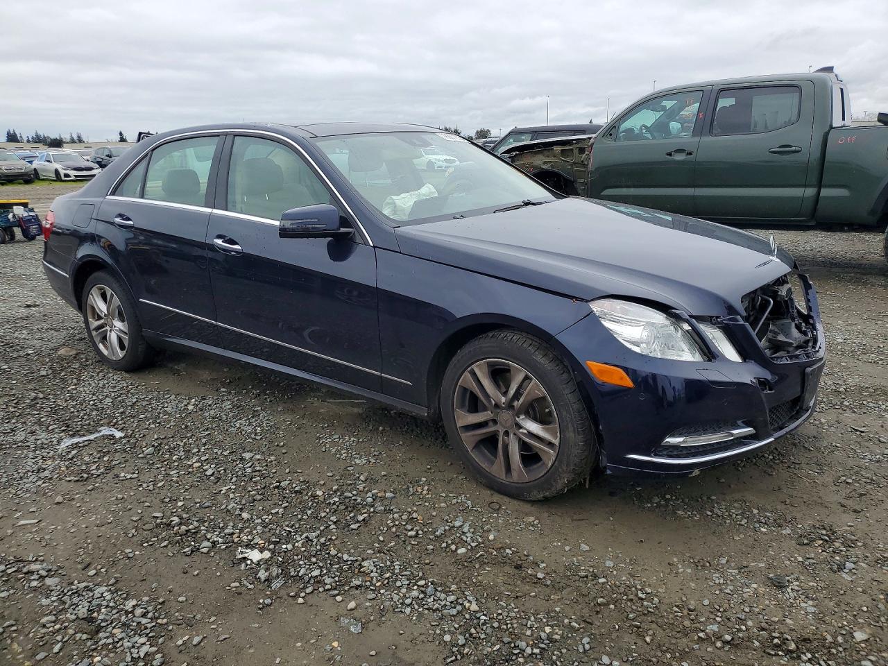 2011 MERCEDES-BENZ E 350 4MATIC photo 10