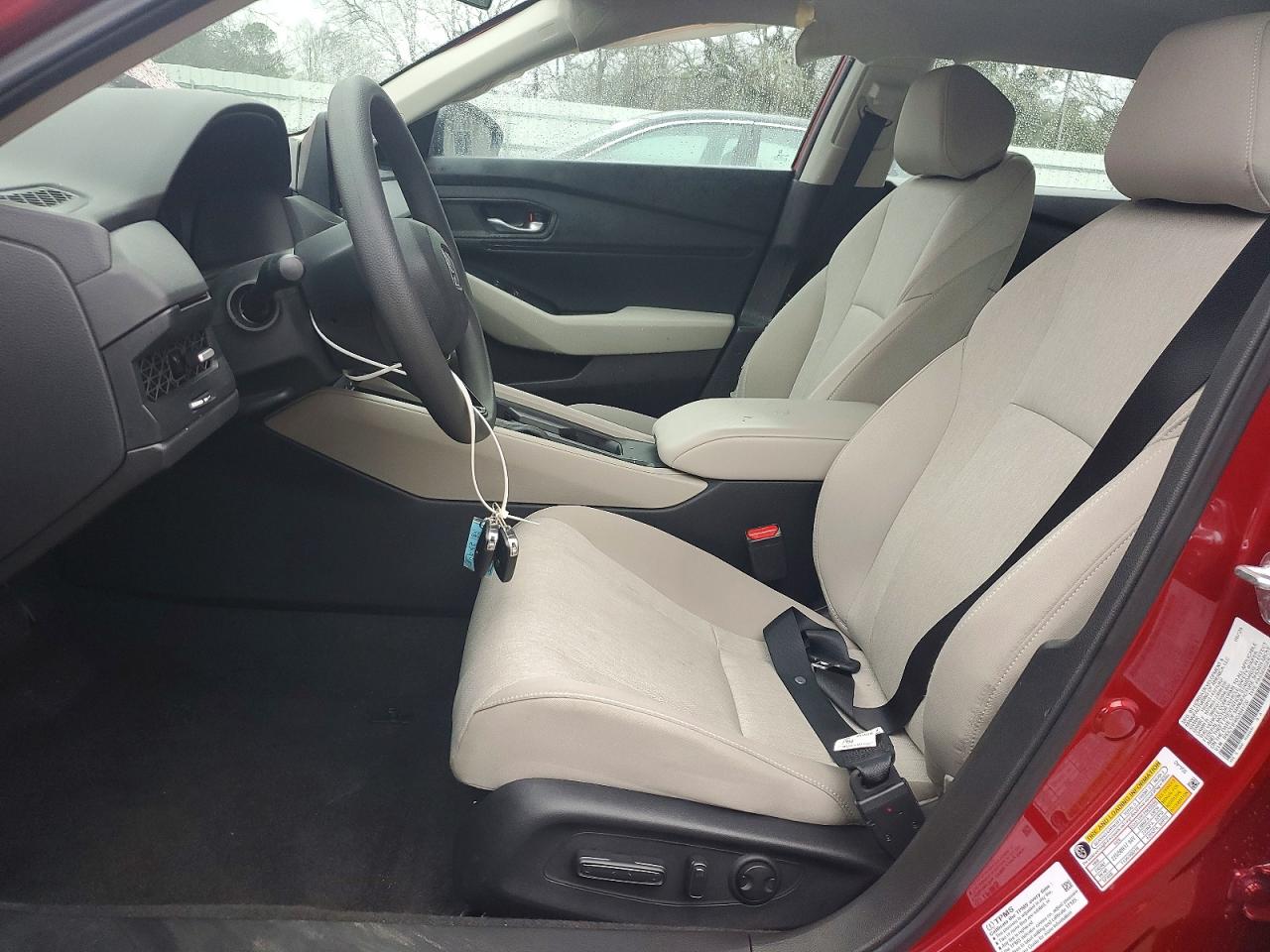 2025 HONDA ACCORD SE photo 19