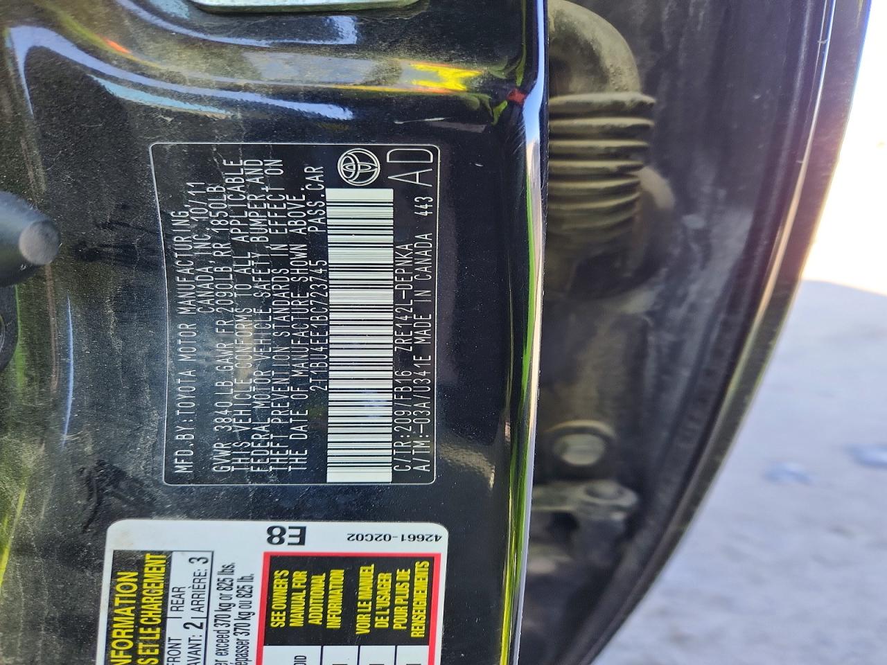 2011 TOYOTA COROLLA BASE photo 12
