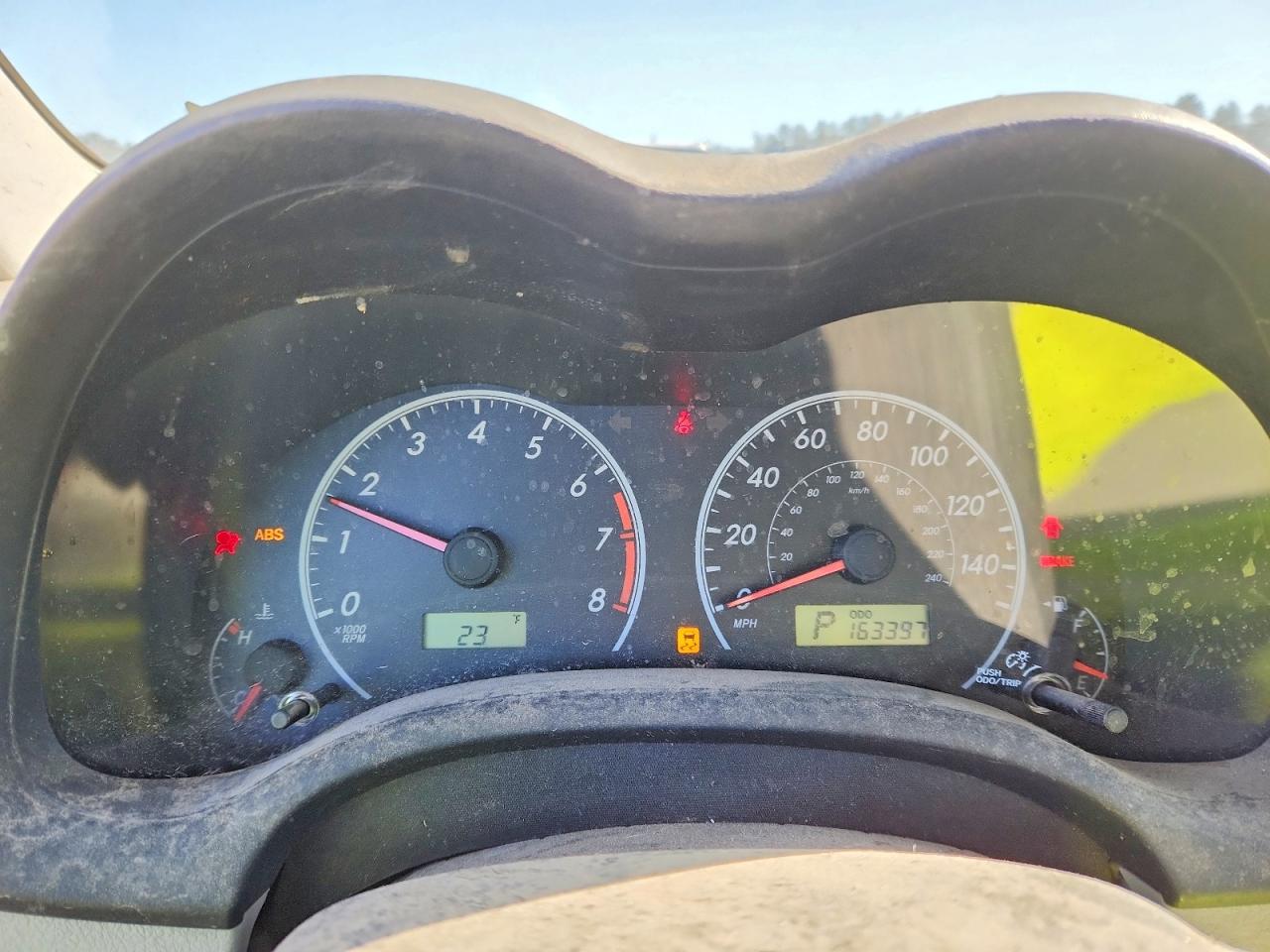 2011 TOYOTA COROLLA BASE photo 9
