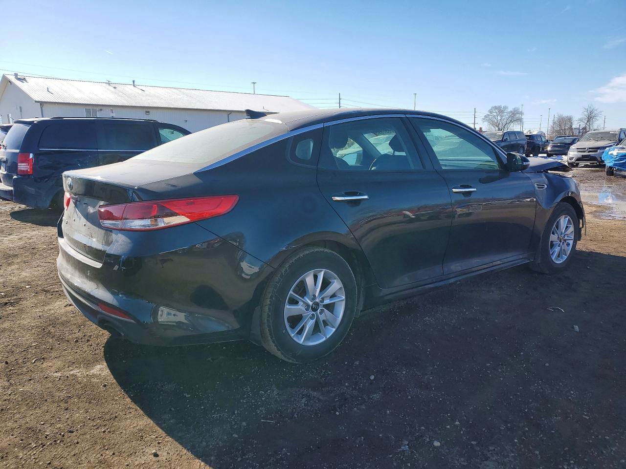 2016 KIA OPTIMA LX photo 5