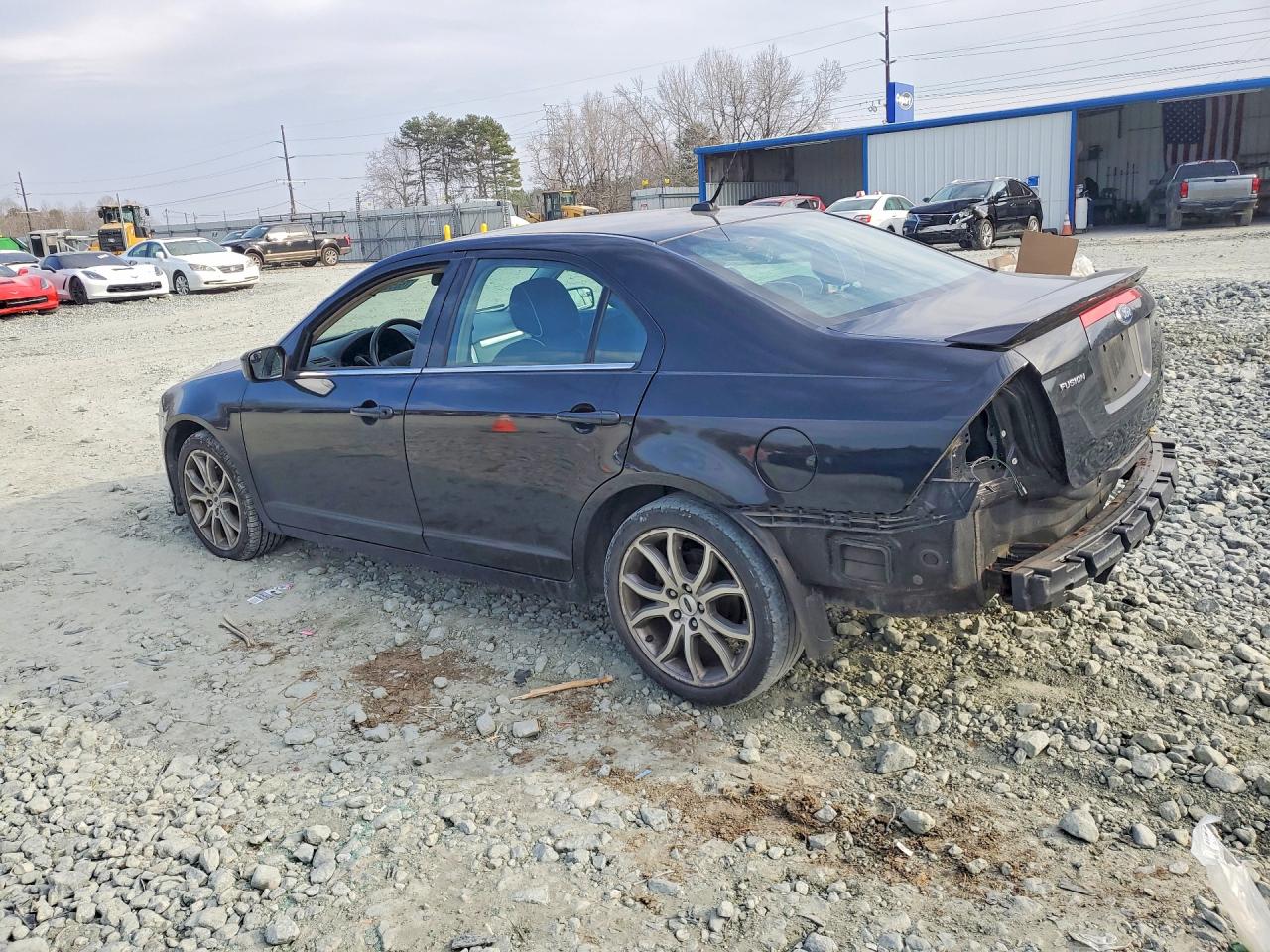 2011 FORD FUSION SE photo 3