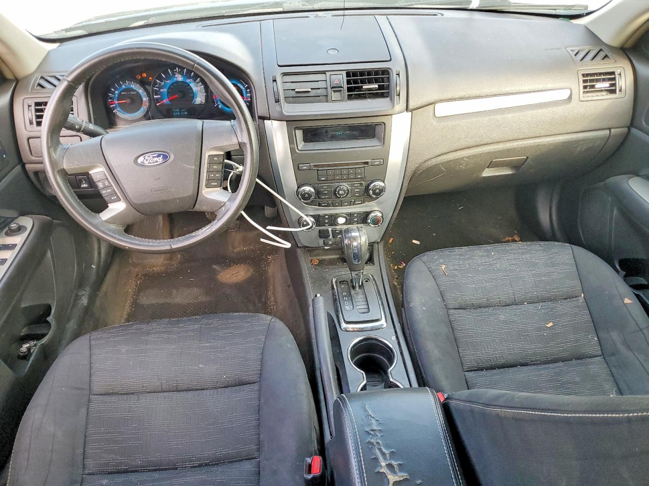 2011 FORD FUSION SE photo 15