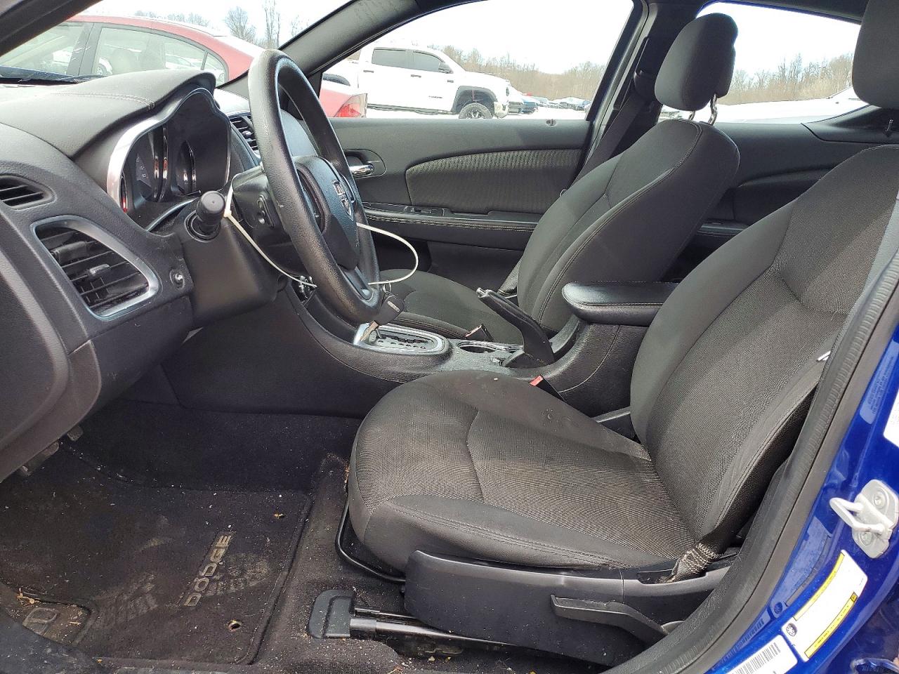 2013 DODGE AVENGER SE photo 19