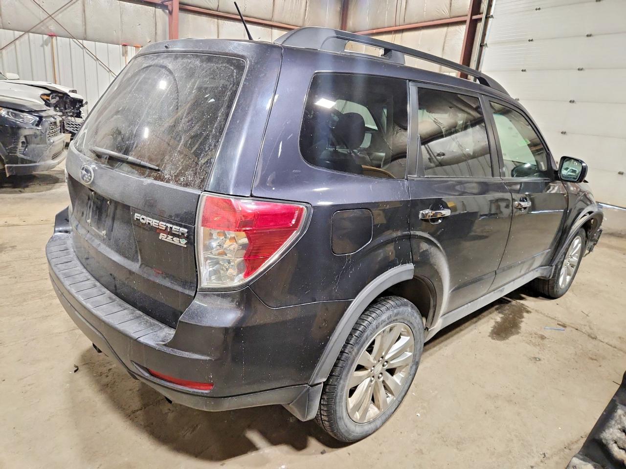 2011 SUBARU FORESTER 2.5X PREMIUM photo 3