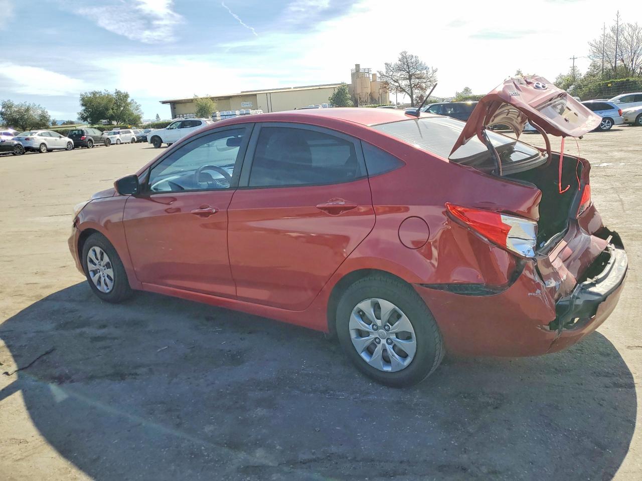 2017 HYUNDAI ACCENT photo 4