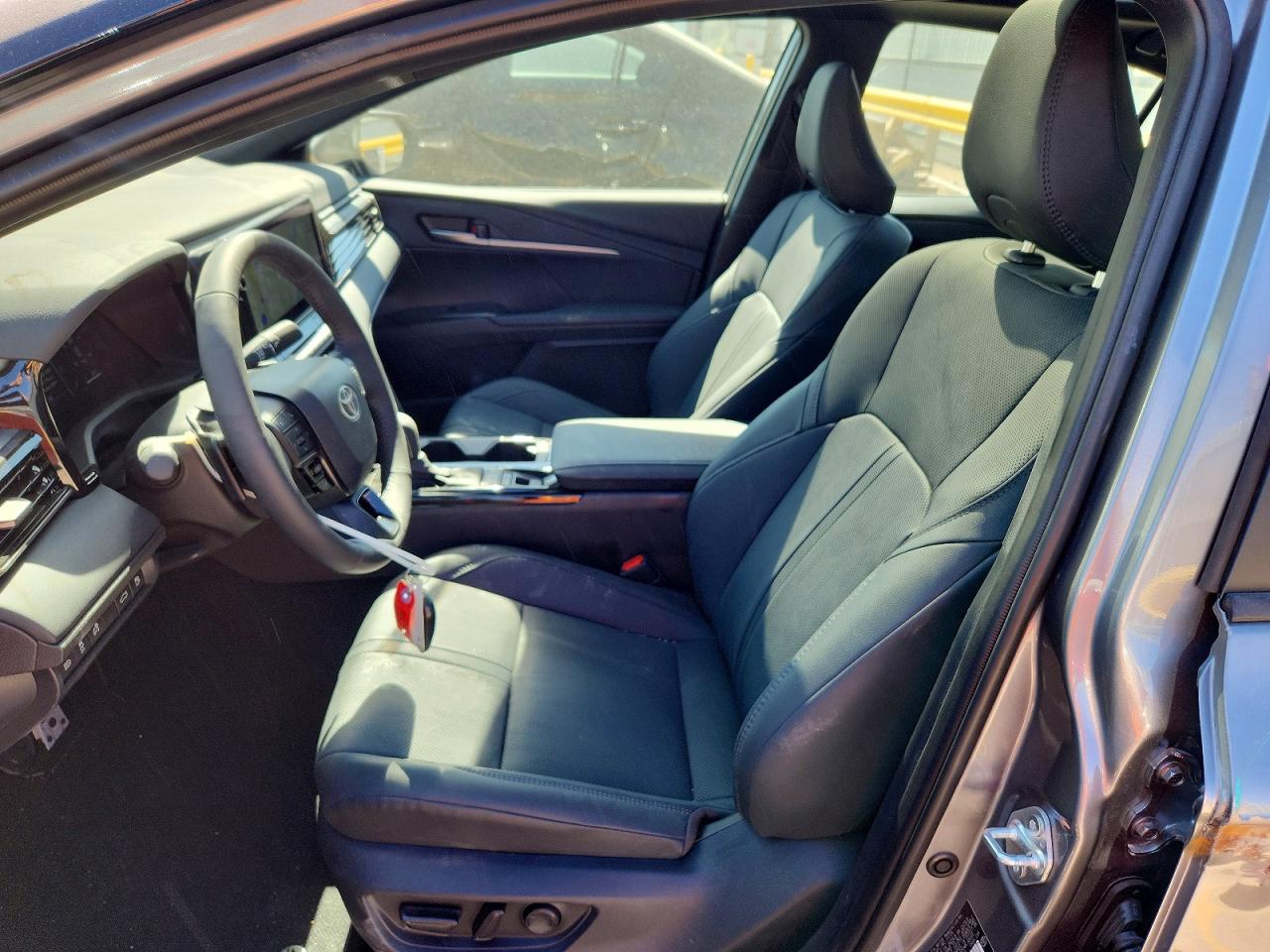 2026 TOYOTA CAMRY XSE photo 19