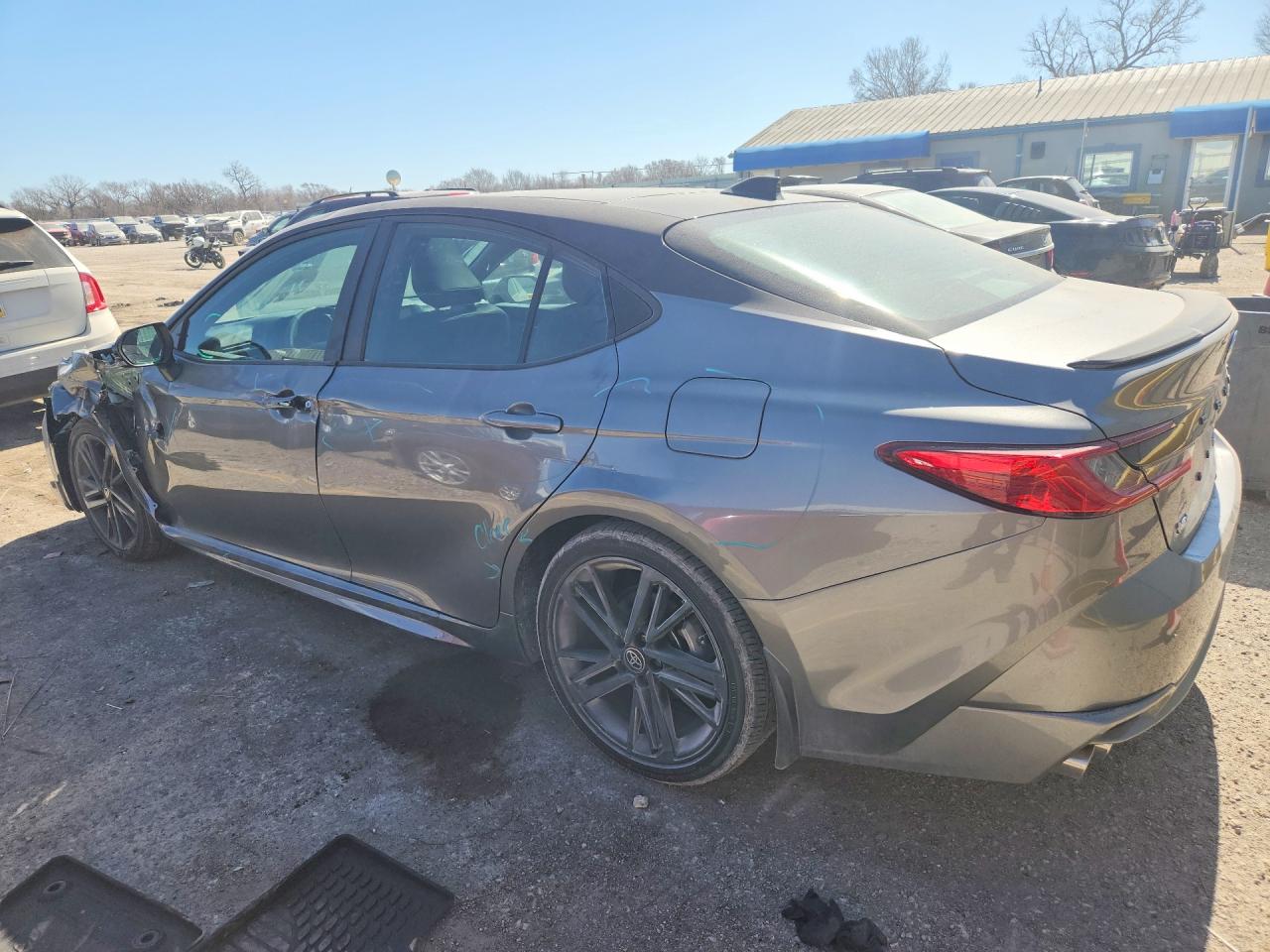 2026 TOYOTA CAMRY XSE photo 4