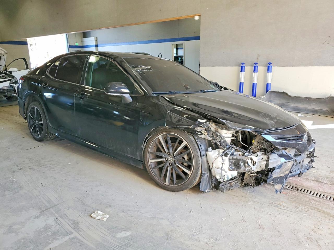 2019 TOYOTA CAMRY XSE photo 7