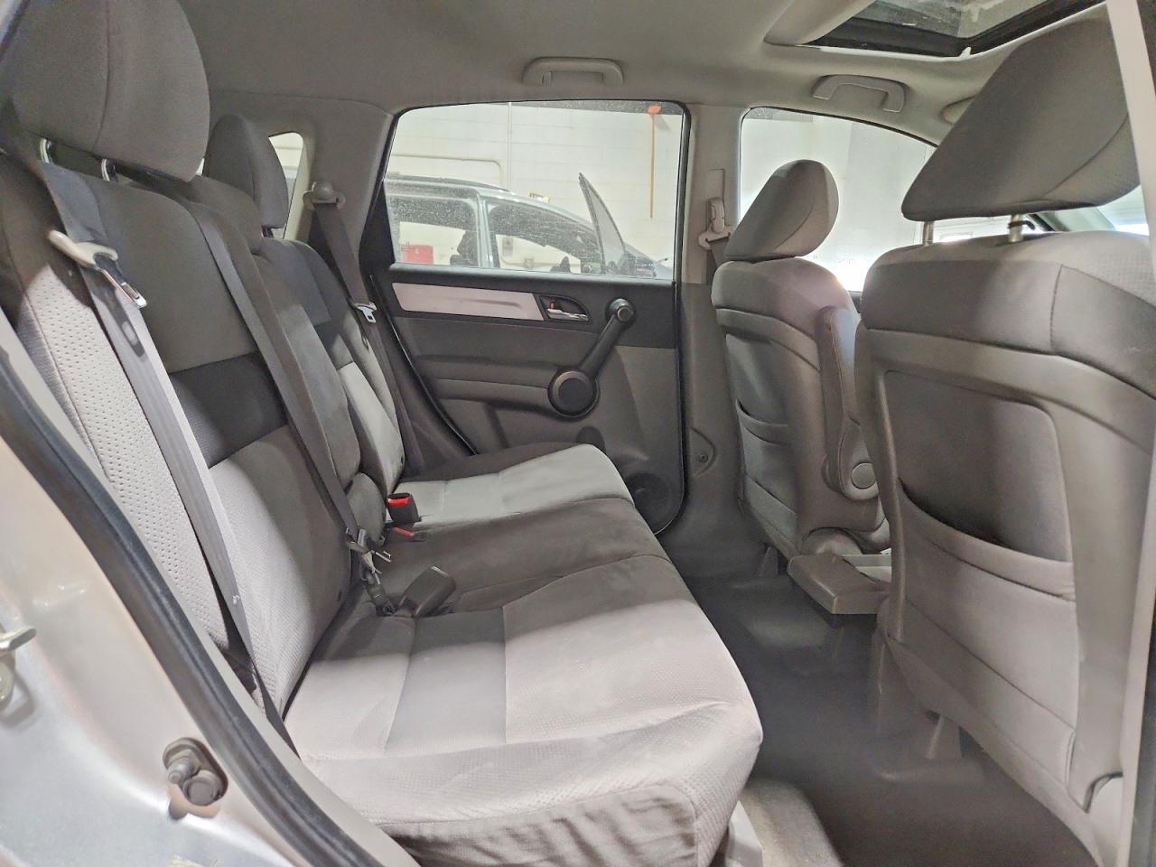 2011 HONDA CR-V EX photo 31