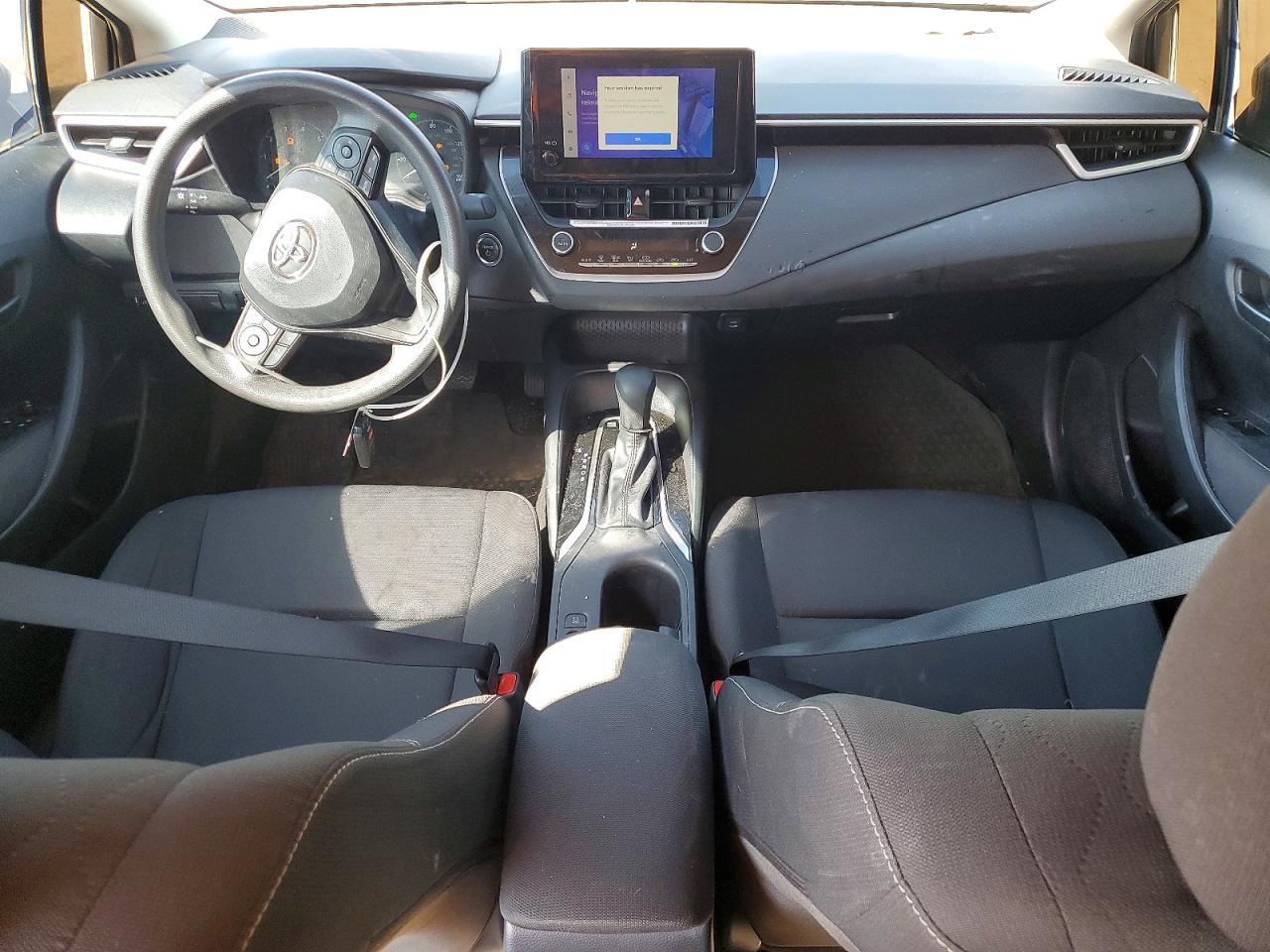 2024 TOYOTA COROLLA LE photo 8